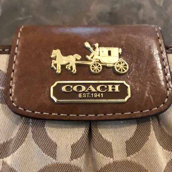 Coach Wallet - Picture 2 of 6
